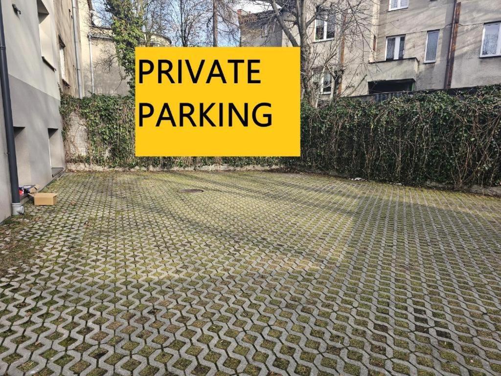 Urban Apartments Cosy No 4, Free Private Parking, Self Check-In خوجوف المظهر الخارجي الصورة